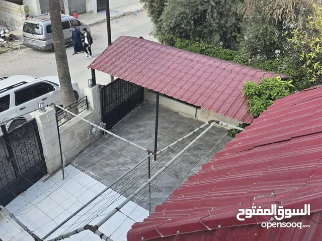 180 m2 More than 6 bedrooms Townhouse for Sale in Irbid Al Barha