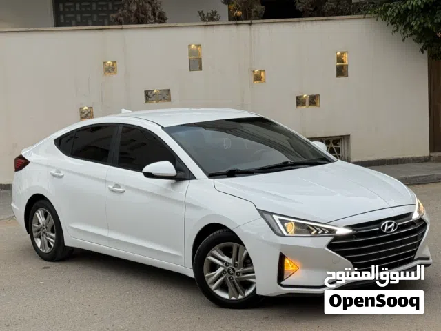 Used Hyundai Elantra in Tripoli