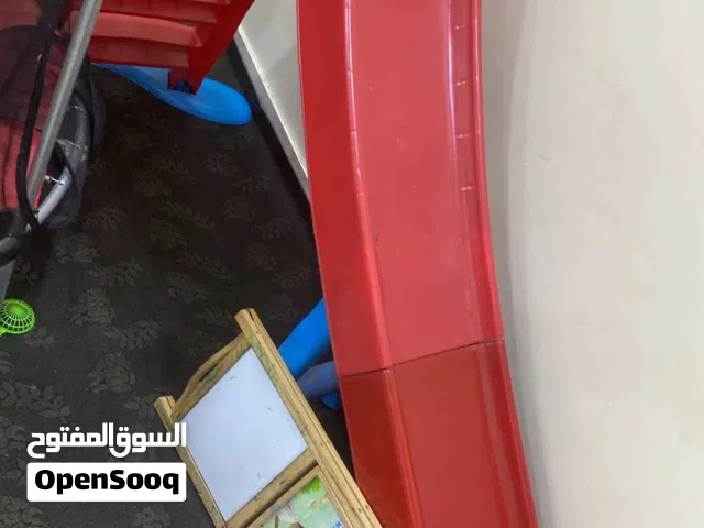 كاروك مع زحليكه مع تربلميون مع مسند طفل مع رفوف للبيع ماركات واستعمال قليل