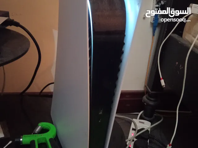 سوني 5 مع اليدا بحاله ممتازة جدا لا يشكي من شي وقابل