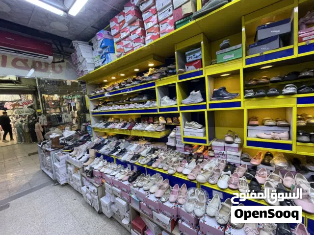 ديكور احذية خشب اصلي