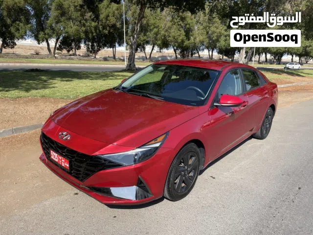 Drive Luxury for Less – Elantra Full Option Great Condition! إلنترا فل أوبشن بحالة رائعة!