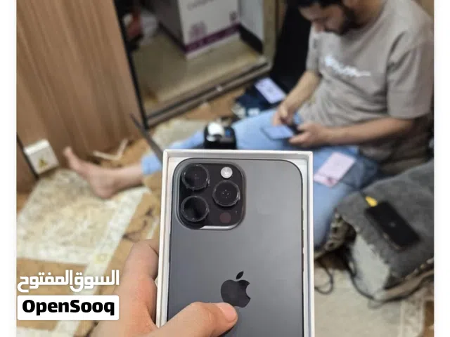 Apple iPhone 16 Pro Max 256 GB in Sana'a
