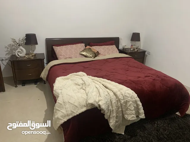 غرفه نوم للبيع حاله ممتازه جدا