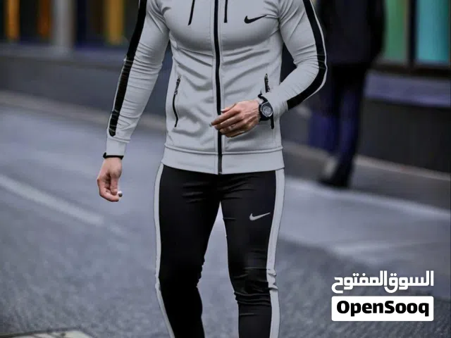 أطقم كم طويل