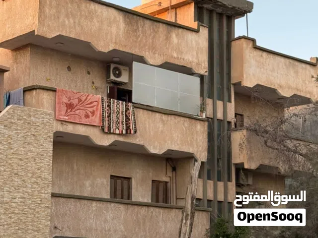 350 m2 More than 6 bedrooms Townhouse for Sale in Tripoli Zanatah