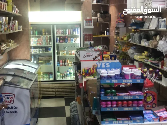 للبيع او الضمان بقالة في السالمية - For sale or warranty, grocery store in Salmiya
