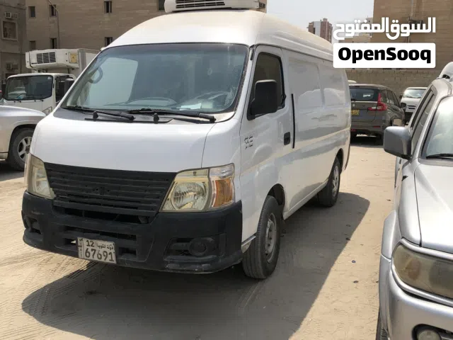 باص ثلاثة ً.