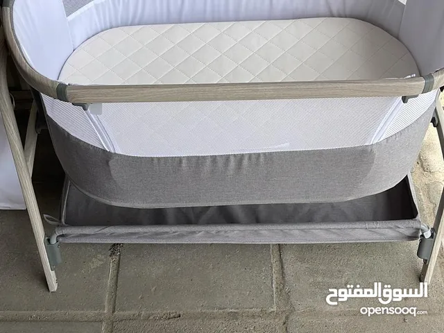 سرير اطفال استعمال خفيف