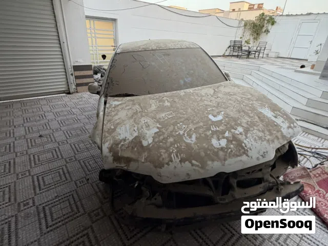 سيارة بورا 4 سلندر 2002