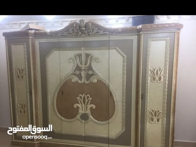نشتري جميع الاثاث المستعمل