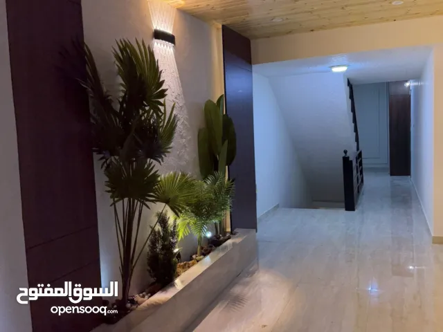 128 m2 3 Bedrooms Apartments for Sale in Amman Tabarboor