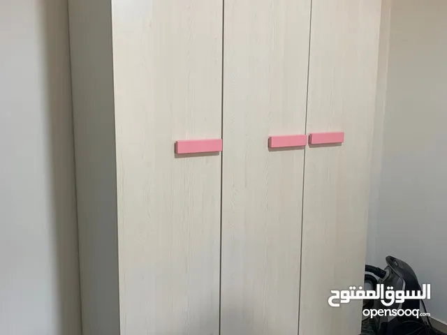 غرفه نوم مستعمله بحاله الوكاله من دون أي خراب