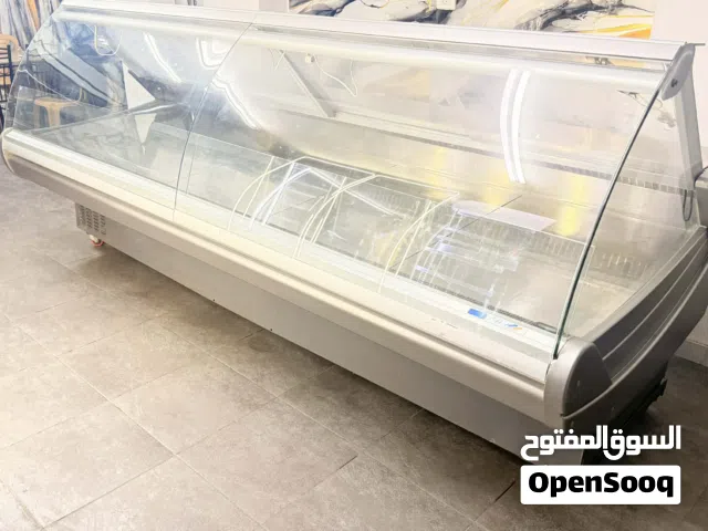 ثلاجه اطاليه تفريز تبريد بحالت الشركه طول 3م