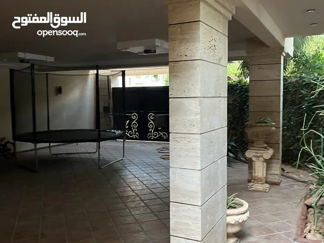 660 m2 More than 6 bedrooms Villa for Sale in Tripoli Al-Nofliyen