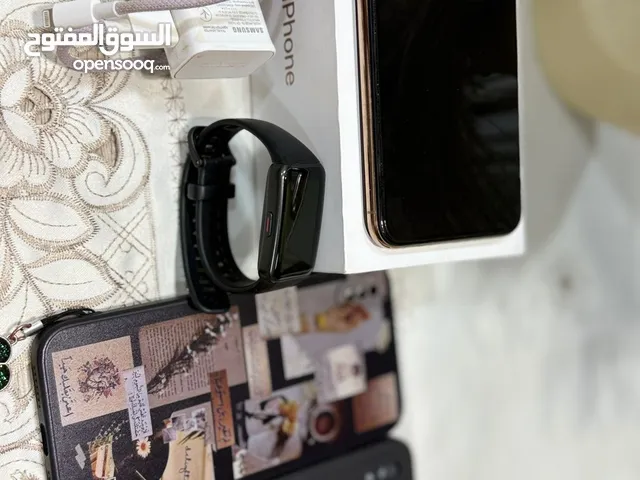 iPhone XS Max 64GB للبيع – حالة ممتازة