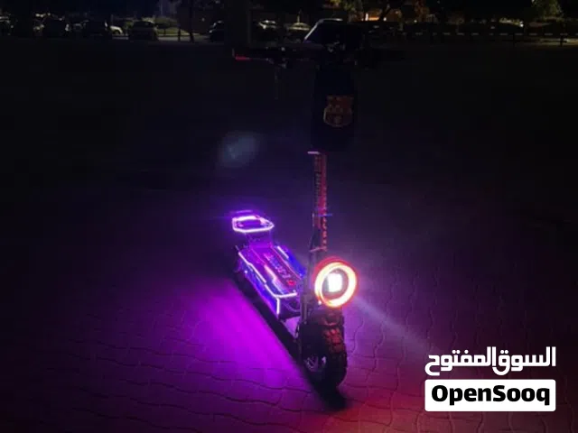 سكوتر نضيف جدا استعمال خفيف للبيع