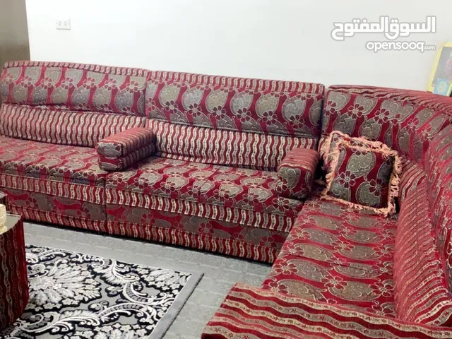 طقم كنب سعودي بحال الجديد