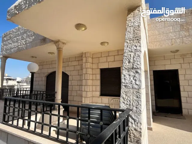 530 m2 5 Bedrooms Townhouse for Sale in Mafraq Hay Al-Zohoor