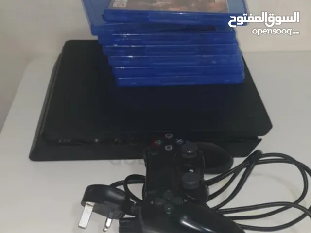 ps4 with 10 CDs and one Joystick