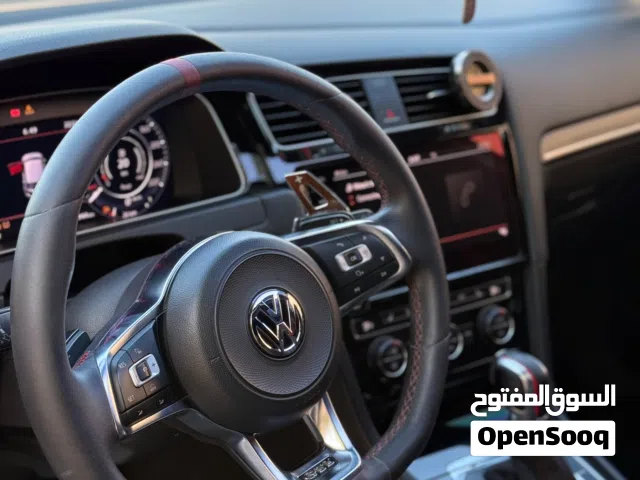 2017 Volkswagen Golf Golf