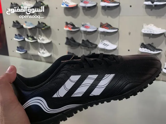 42 Sport Shoes in Benghazi