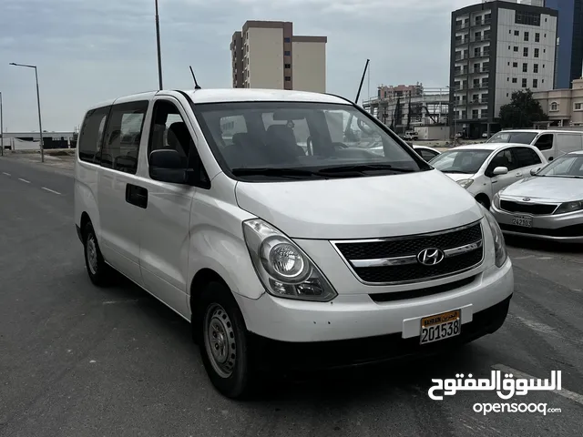 Hyundai H1 2013 in Manama