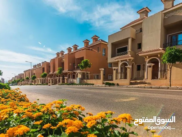 200 m2 3 Bedrooms Villa for Sale in Giza 6th of October
