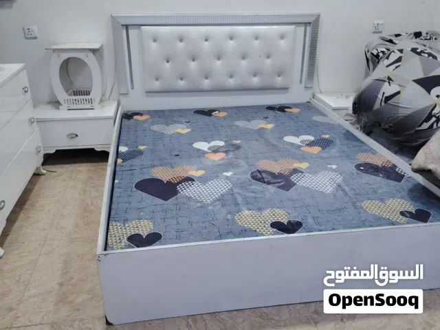 غرفة اخشاب نفرين شبابي