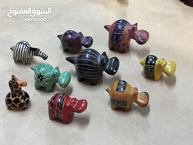 تحف على شكل حيوانات حجم صغير عدد 9