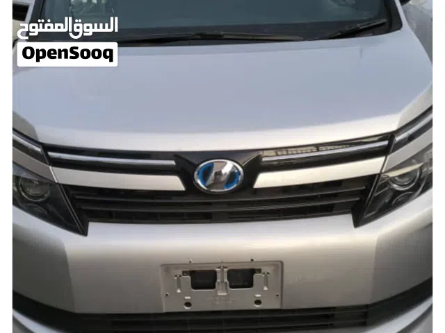 2015 تويوتا فوكسي Voxy S-Z