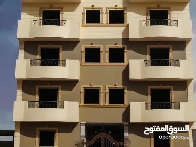 170 m2 3 Bedrooms Apartments for Sale in Giza Other