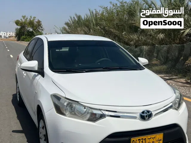 2016 Toyota Yaris Basic