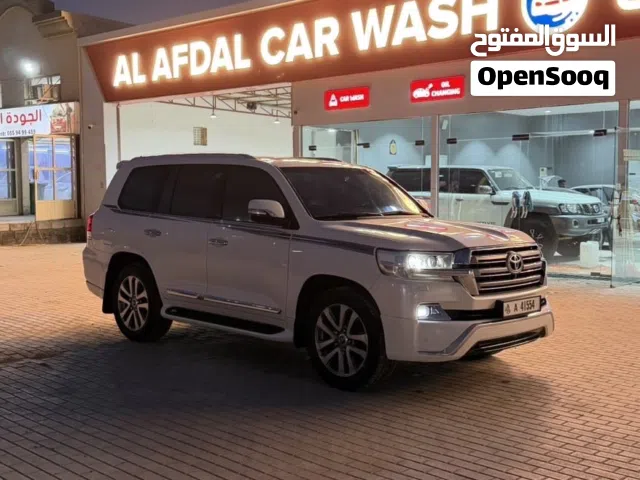 Used Toyota Land Cruiser in Ras Al Khaimah