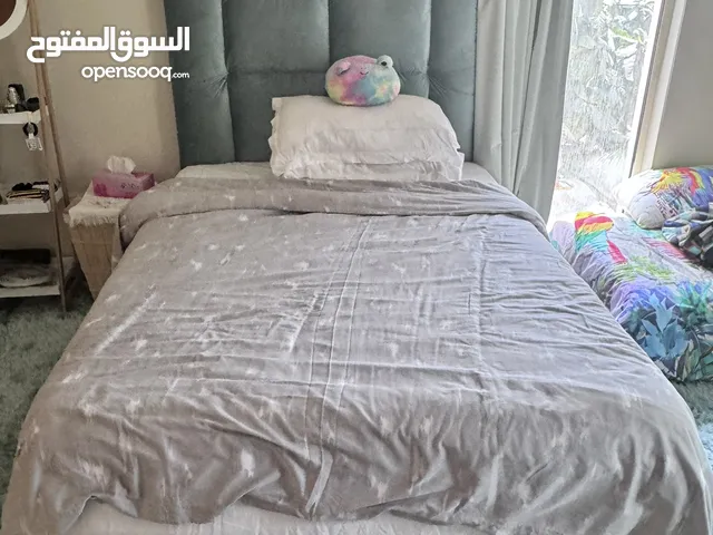 Super comfy bed with an American mattress