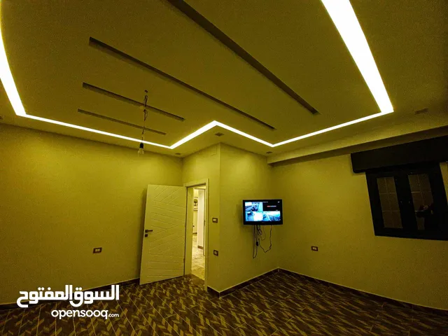 840 m2 More than 6 bedrooms Villa for Sale in Tripoli Al-Serraj