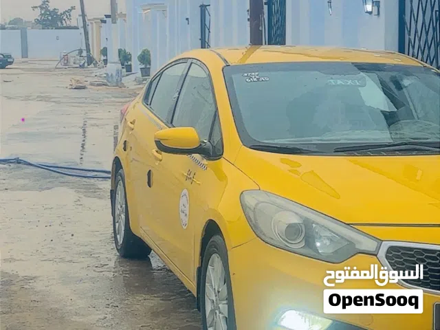 2014 كيا K3 Standard
