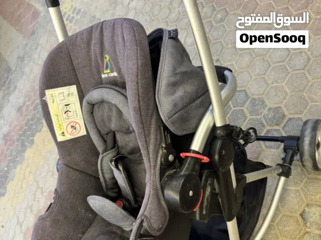 عربة أطفال