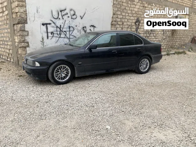 بي ام خامسه 530. 2002