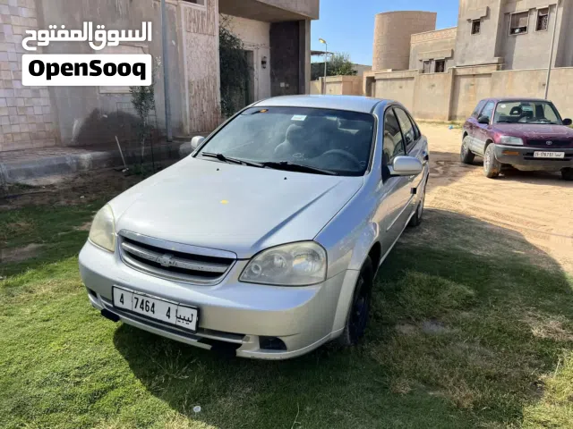 2010 شيفروليه اوبترا Standard