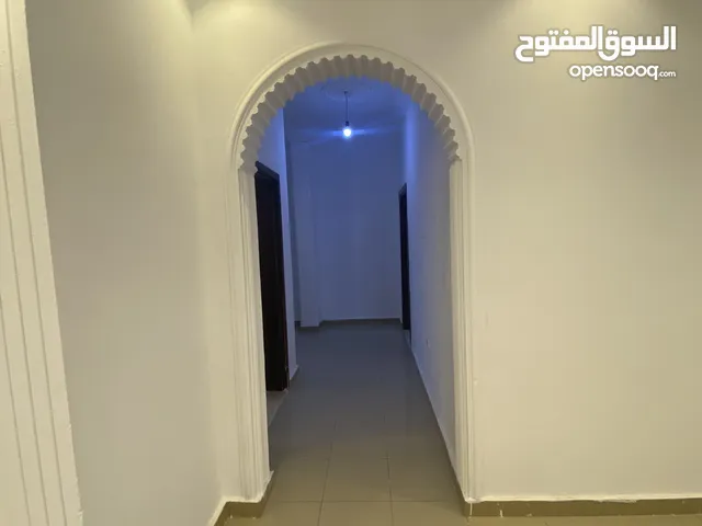 500 m2 4 Bedrooms Townhouse for Rent in Tripoli Souq Al-Juma'a