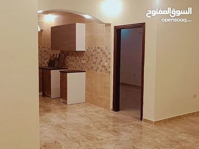 130 m2 3 Bedrooms Apartments for Sale in Irbid Al Rahebat Al Wardiah