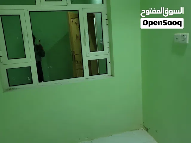 شقه دور ارظي،بباب مستقل،بحزيز