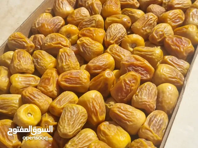 تمر القصيم سكرى مفتل ملكى