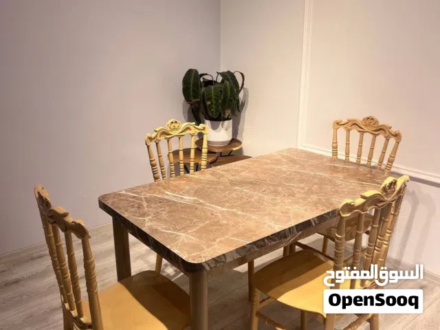 ميز طعام عظم عاج تركي متوفر 4 كراسي او 6 كراسي
