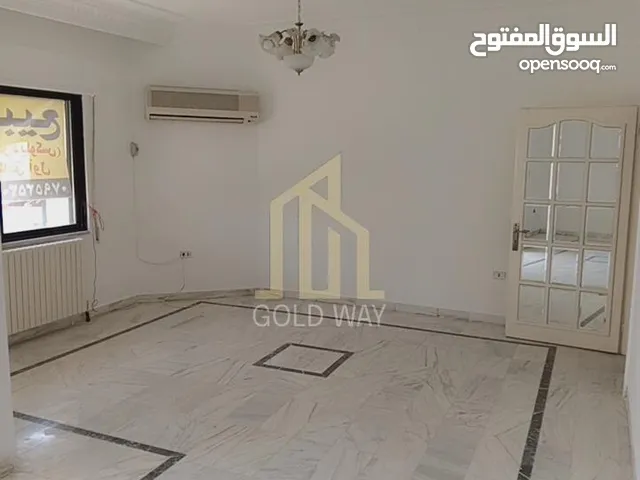 شقة مميزة للبيع طابق أول 160م في أرقى مناطق عبدون الشمالي/ ref 5054