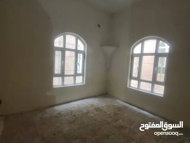 808 m2 5 Bedrooms Apartments for Rent in Sana'a Sa'wan