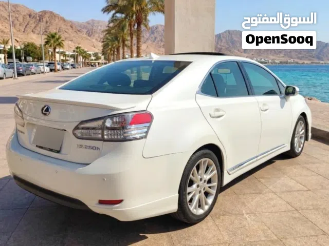 2010 لكزس HS 250h