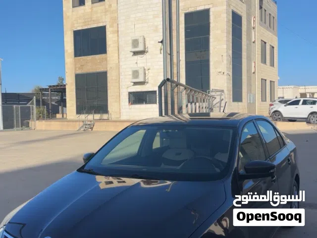 2018 سكودا رابيد Standard