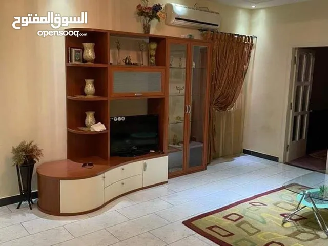 190 m2 5 Bedrooms Apartments for Rent in Tripoli Omar Al-Mukhtar Rd